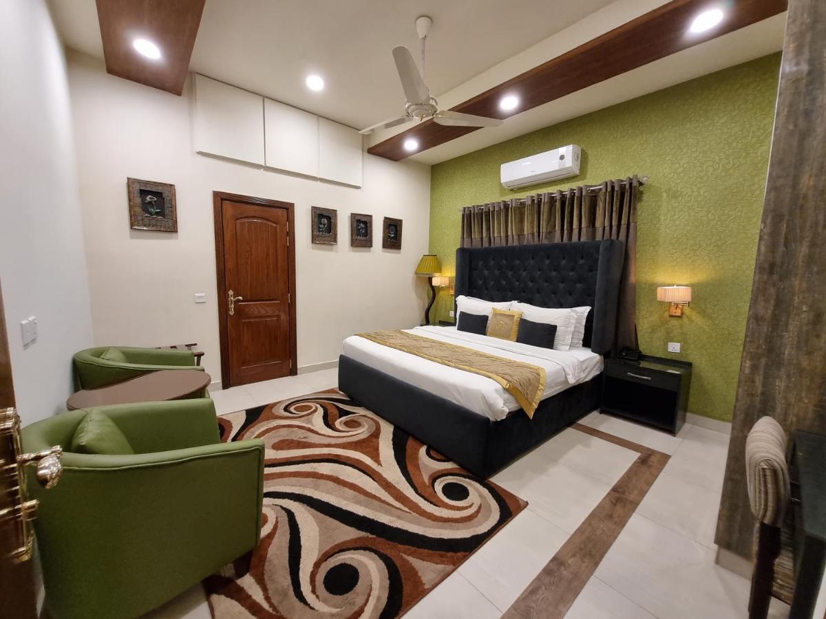 Hayyat Luxury Hotel Suites Lahore Exterior photo