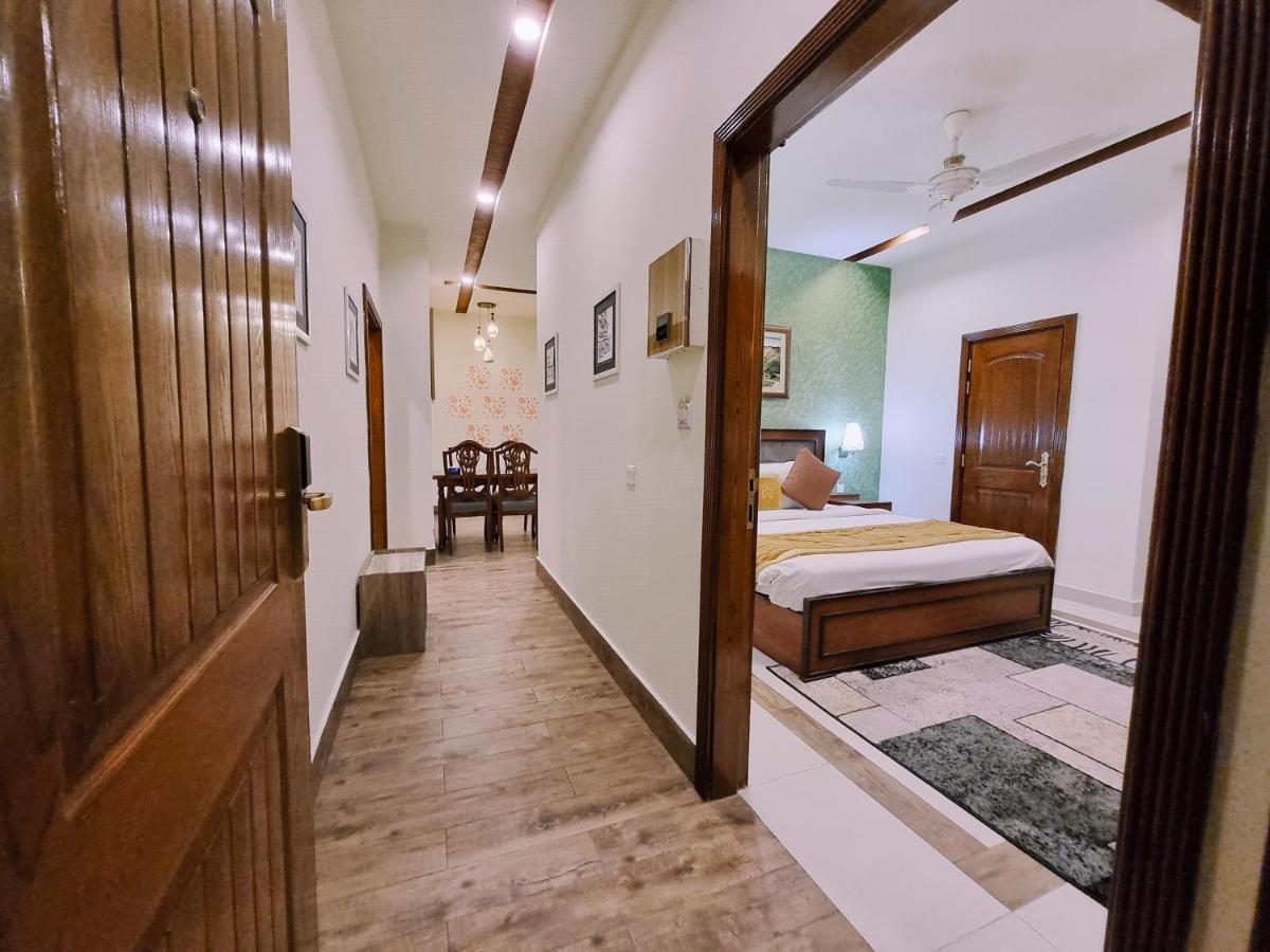 Hayyat Luxury Hotel Suites Lahore Exterior photo